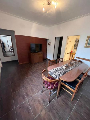 Departamento Catamarca 3 amb y cochera